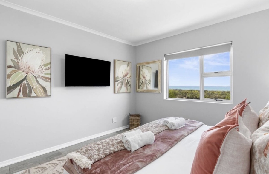To Let 3 Bedroom Property for Rent in Big Bay Western Cape